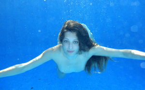 18 year old girl is pleasured with sex toys in canvas sneakers by man friend